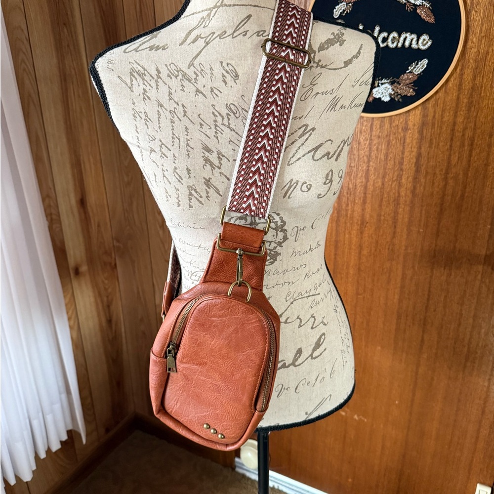 Crossbody bag - Picture 5 of 12